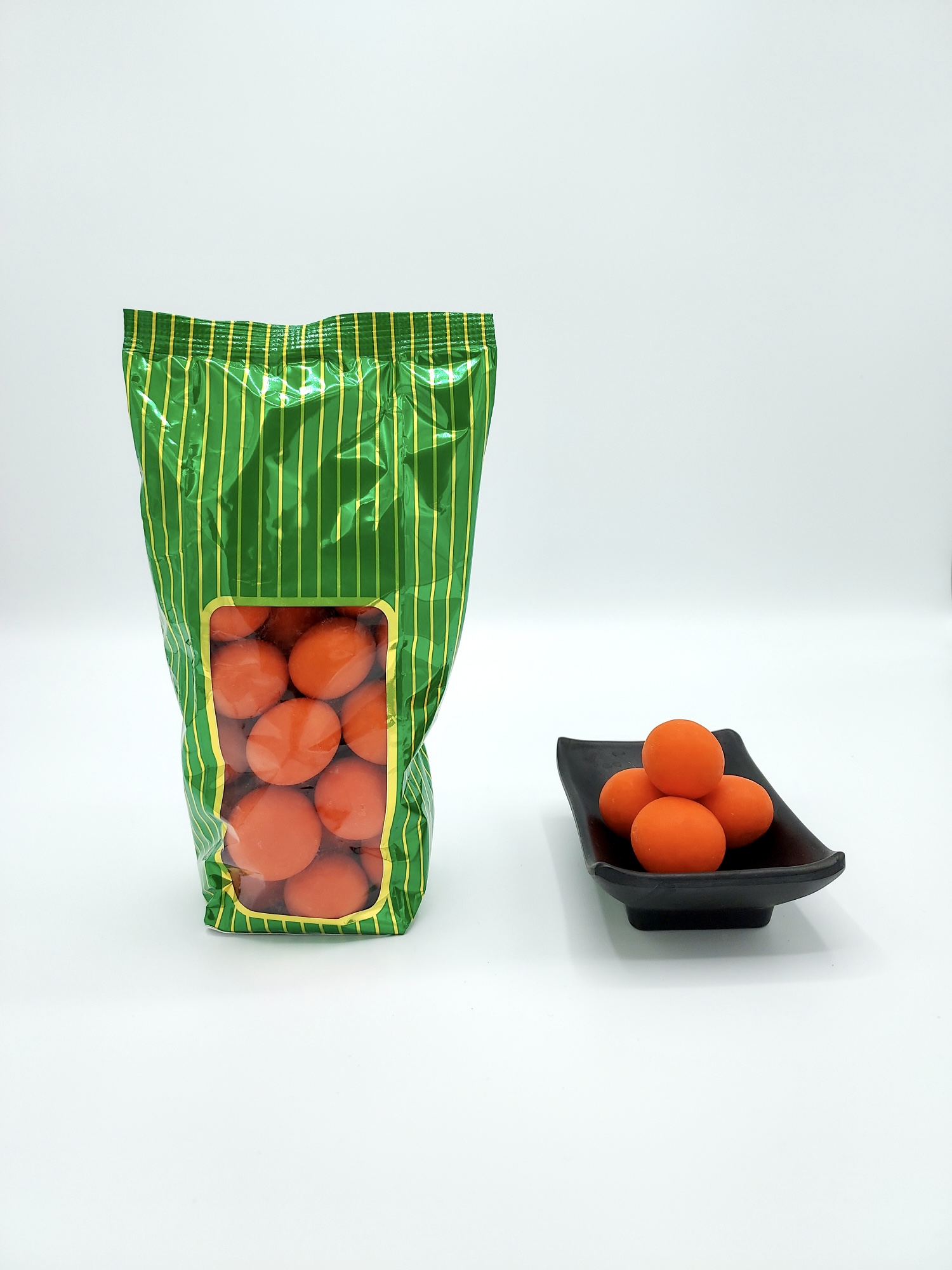 Product Image for Orange Chocolate Covered Macadamia Nuts