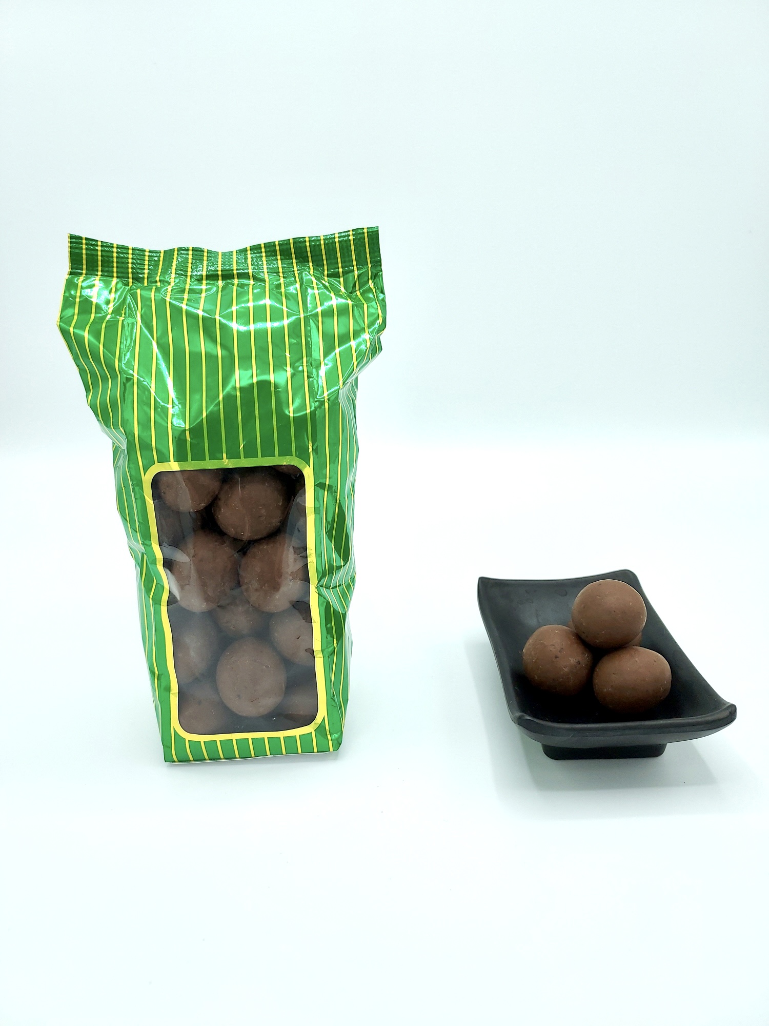 Product Image for Kona Coffee Chocolate Covered Macadamia Nuts